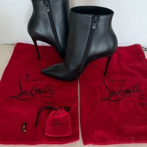 Christian Louboutin So Kate calfskin booties. Brand new never worn.